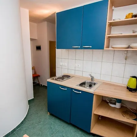 City & River View Apartment Omis Exterior photo