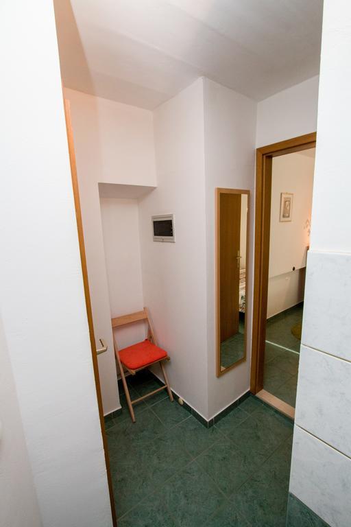 & River View Apartment